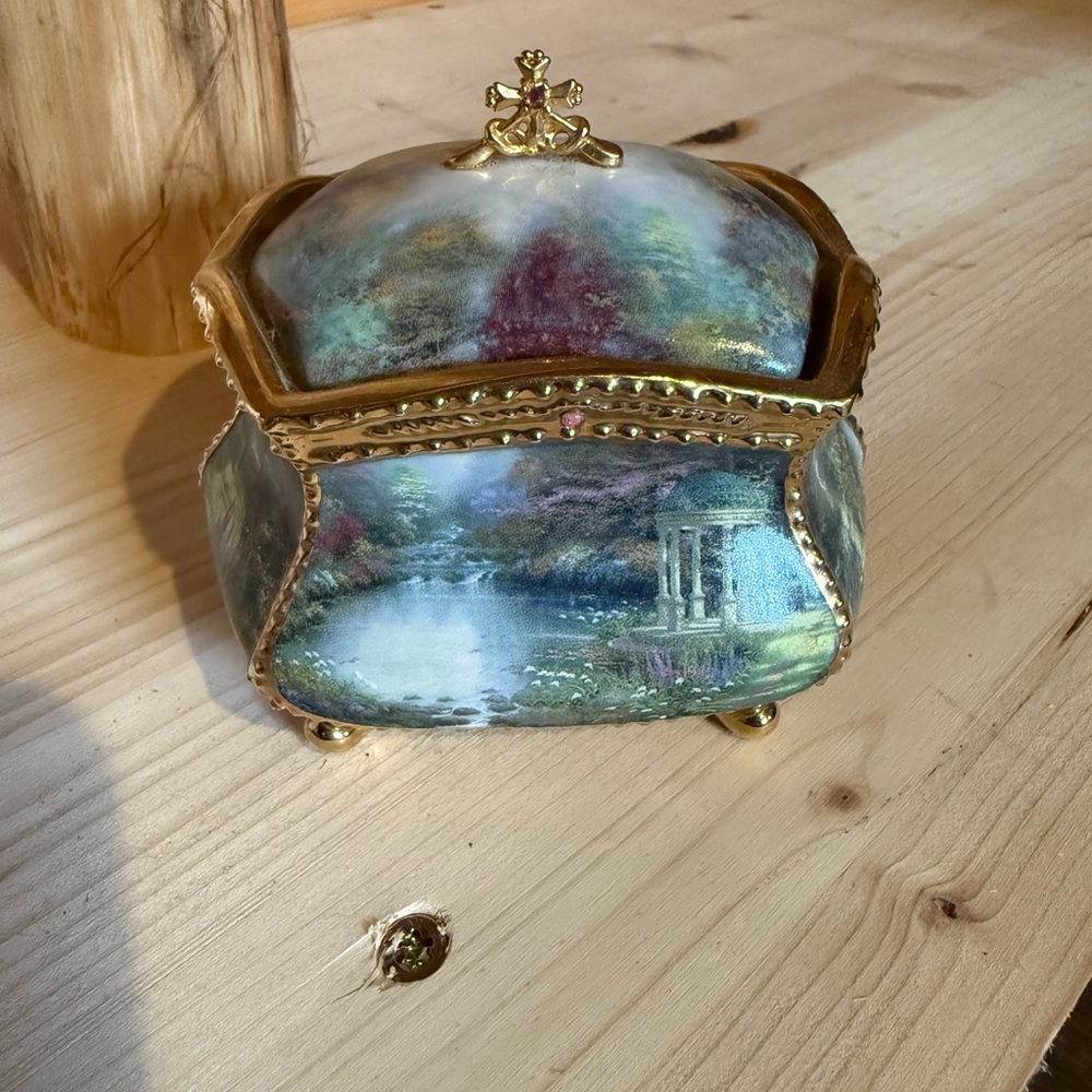 Thomas Kinkade Gold and Green Ceramic Box